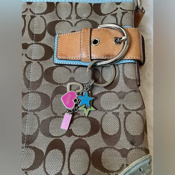 VINTAGE COACH SHOULDER BAG - Picture 3 of 10